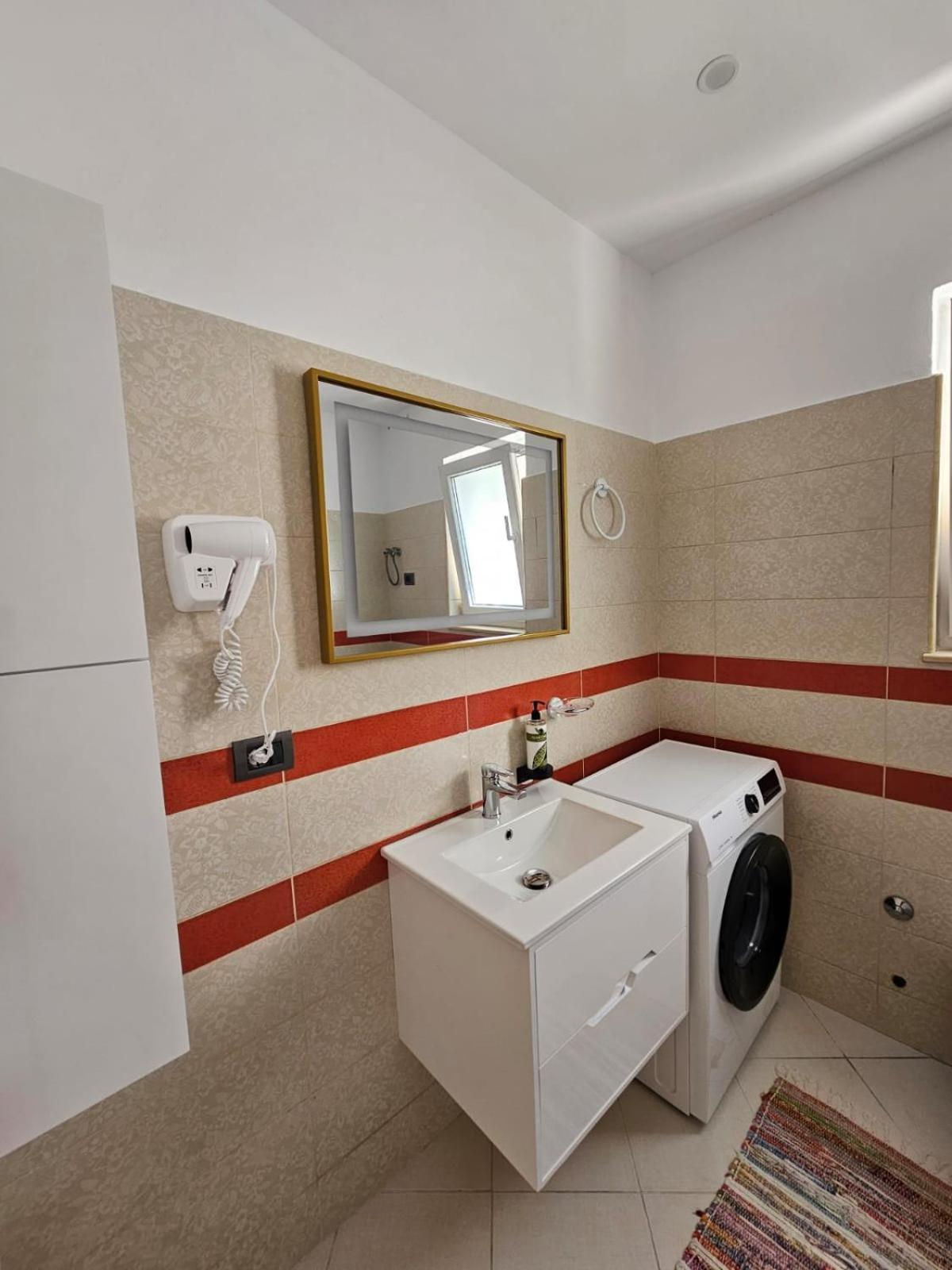 Zazo Apartaments Tirana Exterior photo